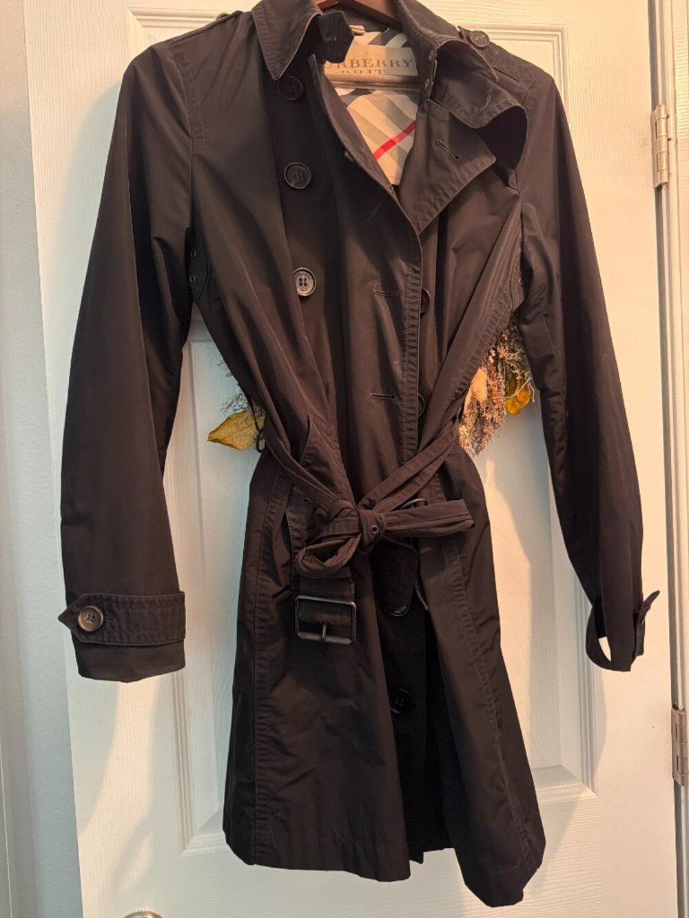 Beautiful Classic Burberry Brit Trench Coat- Black- ACT FAST will not last! - Picture 2 of 16